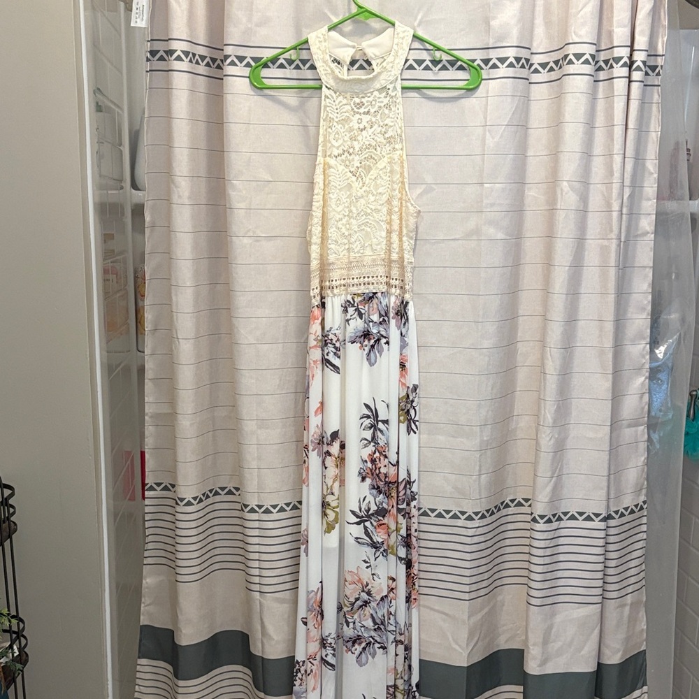 VENUS Cream and Floral Maxi Dress